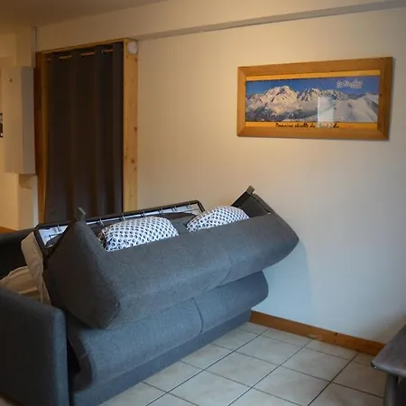 Appartement Aux Portes De Saint Gervais 6 Pers. A Proximite De La Gare & La Telecabine. Apartment *